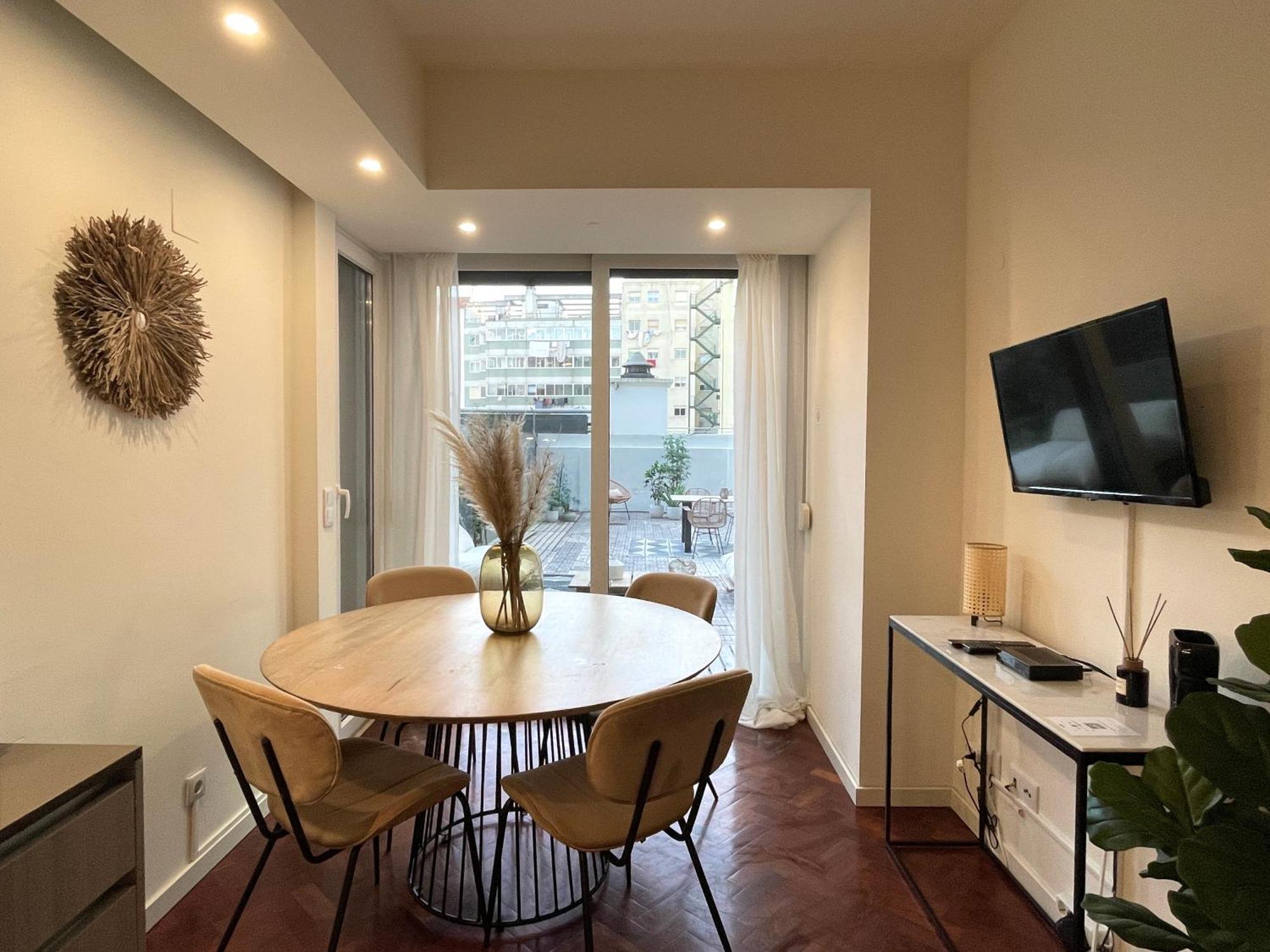 Casa Boma Lisboa - Brighting Apartment With Spacious Terrace - Alvalade III エクステリア 写真